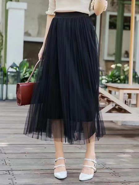 skirts zoki elegant women tulle skirt korean fashion mesh white a line ladies pleated summer chic high waist black party faldas 230720
skirts zoki elegant women tulle skirt korean fashion mesh white a line ladies pleated summer chic high waist black party faldas 230720