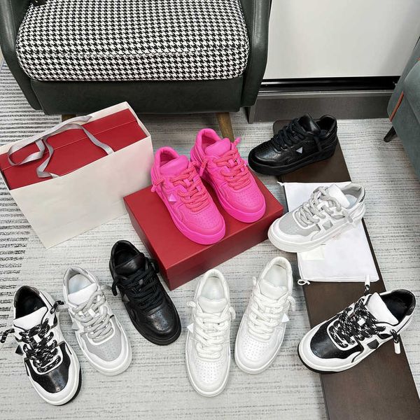 designer valentinolies shoe amore one stud low women sneakers open skate casual shoes men low-calfskin luxury trainer dhgate sports r9d4, Black 
designer valentinolies shoe amore one stud low women sneakers open skate casual shoes men low-calfskin luxury trainer dhgate sports r9d4, Black
