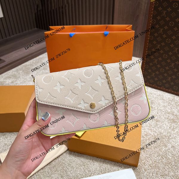 23ss women shoulde bags 3 in1 subaxillary bag relief flower leather diagonal crossbody bag for ladies luxury designer handbags outdoor trave
23ss women shoulde bags 3 in1 subaxillary bag relief flower leather diagonal crossbody bag for ladies luxury designer handbags outdoor trave