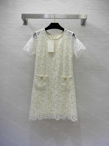 23ss womens designer clothing women dresses summer dress double pocket metal buckle embellished small a type round neck short sleeve lace dr, Black;gray
23ss womens designer clothing women dresses summer dress double pocket metal buckle embellished small a type round neck short sleeve lace dr, Black;gray