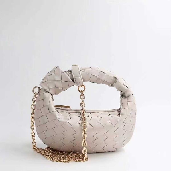 designer bag botte jodie bag bowknot women's bag knotted handbag messenger bag wrinkled armpit cloud small bag venetas bag is62
designer bag botte jodie bag bowknot women's bag knotted handbag messenger bag wrinkled armpit cloud small bag venetas bag is62