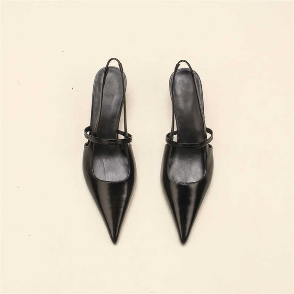 toteme sandals women's fashion pointed low heel versatile baotou women's shoes flat sandals women's
toteme sandals women's fashion pointed low heel versatile baotou women's shoes flat sandals women's