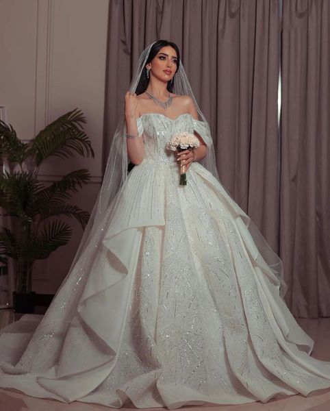 elegant ball gown wedding dresses sleeveless v neck sequins applique ruffles beads plus size zipper 3d lace off shoulder bridal gowns custom, White
elegant ball gown wedding dresses sleeveless v neck sequins applique ruffles beads plus size zipper 3d lace off shoulder bridal gowns custom, White
