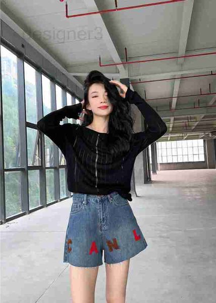women's jeans designer boutique lamb fleece letter back embroidered denim shorts with washed burr edge design urzr, Blue
women's jeans designer boutique lamb fleece letter back embroidered denim shorts with washed burr edge design urzr, Blue
