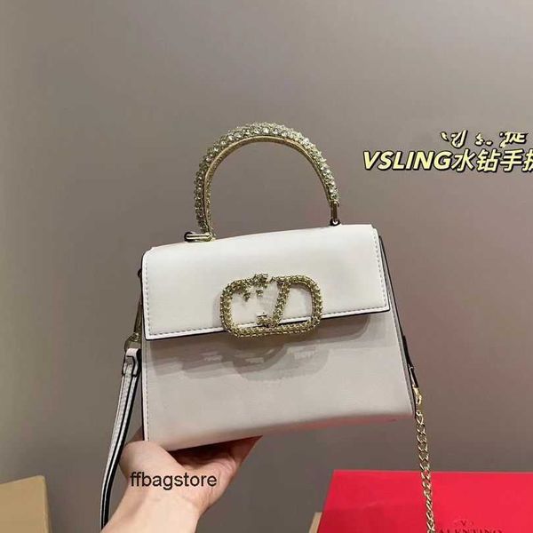 decoration outdoor lady crystal bag valentinoz bags light women evening trend purse 23 women's fashion handbag single shoulder crossbod
decoration outdoor lady crystal bag valentinoz bags light women evening trend purse 23 women's fashion handbag single shoulder crossbod