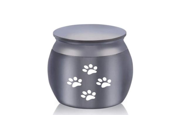 30 x 40mm pets dog cat paw cremation ashes urn aluminum alloy urns keepsake casket columbarium mini storage tank pets memorials8214708, Silver
30 x 40mm pets dog cat paw cremation ashes urn aluminum alloy urns keepsake casket columbarium mini storage tank pets memorials8214708, Silver