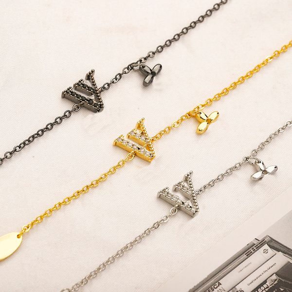 designer fashion charm bracelets women bangle wristband tennis cuff chain designer letter jewelry crystal 18k gold plated stainless steel we, Golden;silver
designer fashion charm bracelets women bangle wristband tennis cuff chain designer letter jewelry crystal 18k gold plated stainless steel we, Golden;silver
