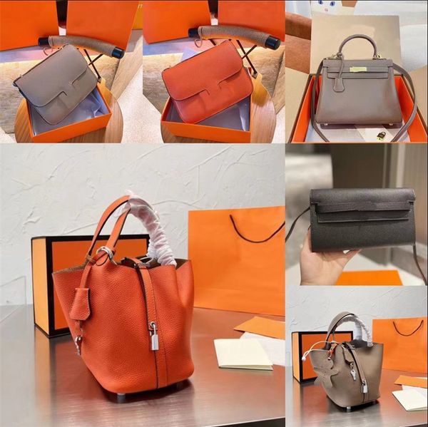 r handbag shoulder bag handbag shoulder bag classic handbag fashion satchel elegant temperament backpack retro celebrity purse
r handbag shoulder bag handbag shoulder bag classic handbag fashion satchel elegant temperament backpack retro celebrity purse