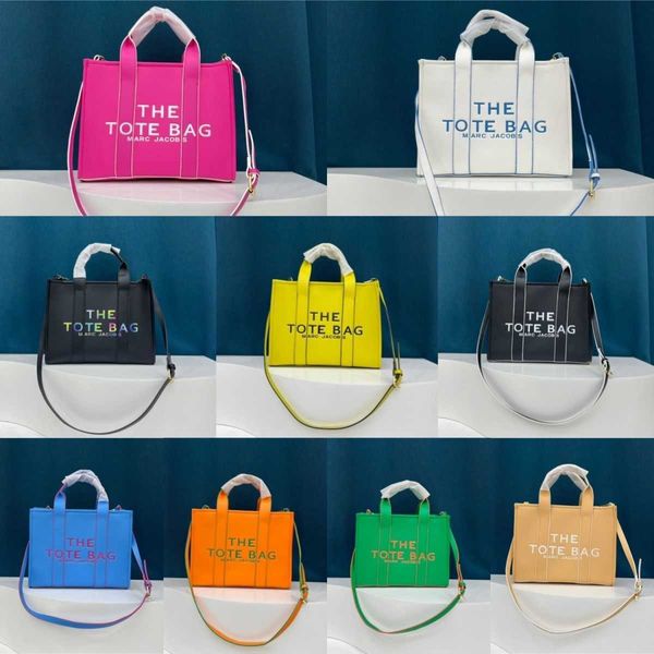 wholesale of cross-border women's bags by manufacturers new european and american totebag fashion texture commuting crossbody bag
wholesale of cross-border women's bags by manufacturers new european and american totebag fashion texture commuting crossbody bag