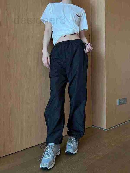 women's pants & capris designer 2023 spring/summer new back pocket triangle label trouser hem side zipper elastic waist straight leg ca, Black;white
women's pants & capris designer 2023 spring/summer new back pocket triangle label trouser hem side zipper elastic waist straight leg ca, Black;white