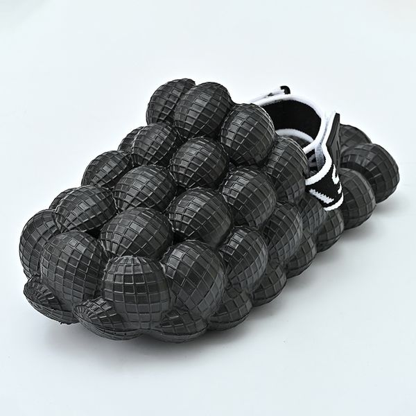 trendy massage bubble eva slippers slides eva golf ball slippe flip flops with elastic band for girl toddler kids boys children on pool slid, Black
trendy massage bubble eva slippers slides eva golf ball slippe flip flops with elastic band for girl toddler kids boys children on pool slid, Black