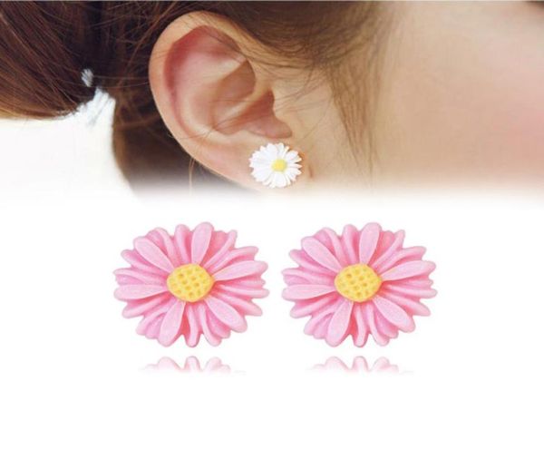 cute new summer style flowers earring for women brincos allergy no ear hole magnetic earings women brincos jewelry gift whole1847906, Silver
cute new summer style flowers earring for women brincos allergy no ear hole magnetic earings women brincos jewelry gift whole1847906, Silver