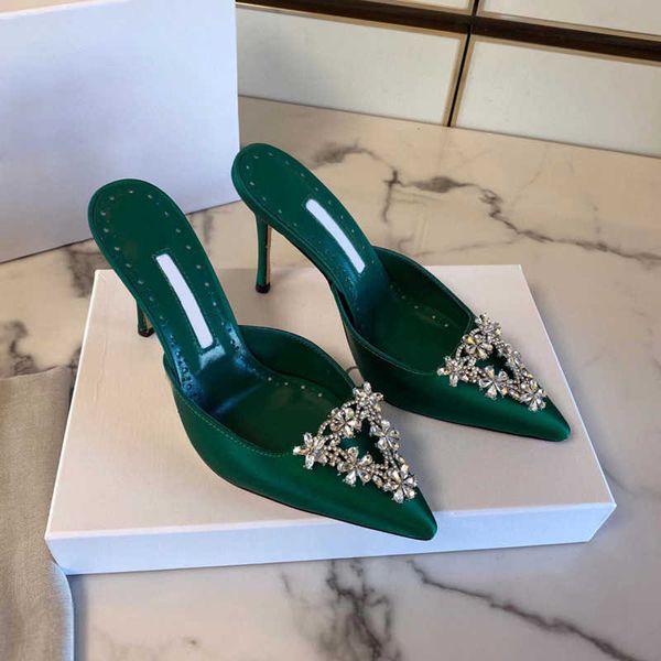 new crystal-embellished glass real silk mules slippers slip on pointed toe heels pedestal high-heeled luxury designers stiletto slipper for, Black
new crystal-embellished glass real silk mules slippers slip on pointed toe heels pedestal high-heeled luxury designers stiletto slipper for, Black