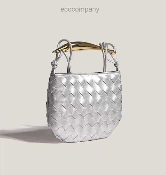 sardine bag handbag 2023 new metal woven designer small women's one shoulder oblique cross women fashion 3l3z
sardine bag handbag 2023 new metal woven designer small women's one shoulder oblique cross women fashion 3l3z