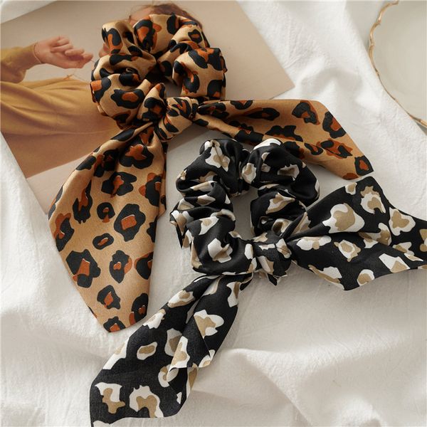 fashion blogger designer jewelry new satin large intestine loop cloth loop rabbit ear leopard print style fabric loop women's versatile, Golden;silver
fashion blogger designer jewelry new satin large intestine loop cloth loop rabbit ear leopard print style fabric loop women's versatile, Golden;silver