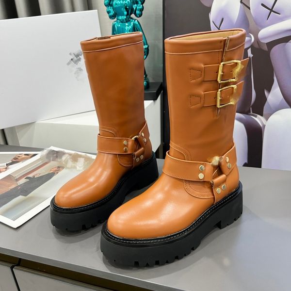 triomphe embossed bulky boot womens cowhide leather platform booties logo embossing shiny bull high tall real leather boots designer outdoor, Black
triomphe embossed bulky boot womens cowhide leather platform booties logo embossing shiny bull high tall real leather boots designer outdoor, Black