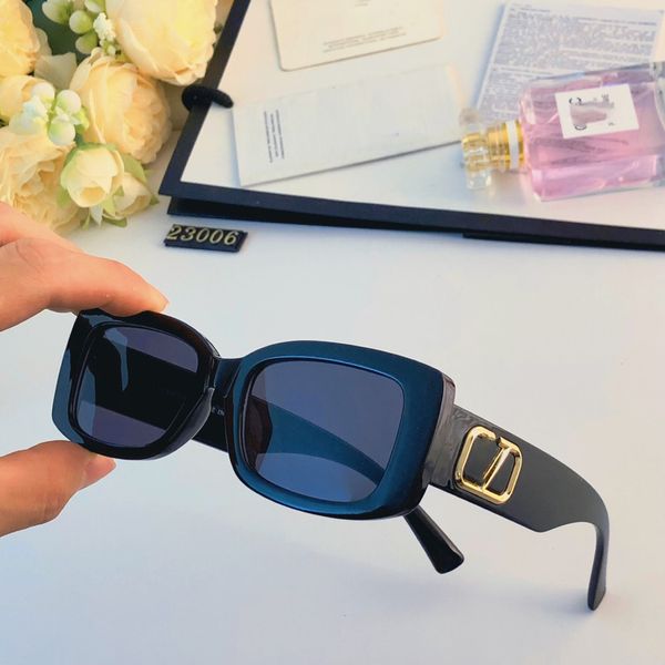 square frame ins senior sense sunglasses designer sun sunglasses female street shooting trend all match face small net red glasses casual si, White;black
square frame ins senior sense sunglasses designer sun sunglasses female street shooting trend all match face small net red glasses casual si, White;black