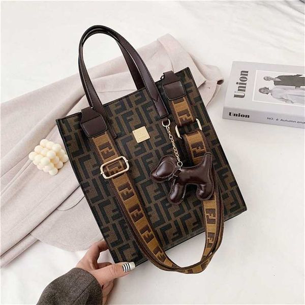 61% off 2023 new bagdesigner tote capacity handheld shoulder bag new trend fashion youth women's casual large crossbody
61% off 2023 new bagdesigner tote capacity handheld shoulder bag new trend fashion youth women's casual large crossbody