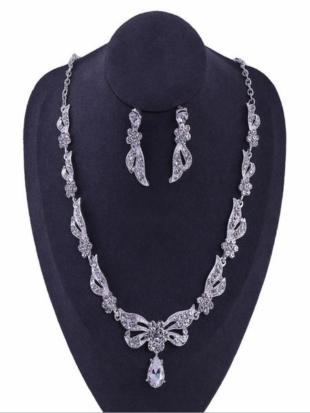 fashion women rhinestone pendant statement necklace earrings sets jewelry set fashion jewelry bridal wedding dress jewelry sets6495791, Silver
fashion women rhinestone pendant statement necklace earrings sets jewelry set fashion jewelry bridal wedding dress jewelry sets6495791, Silver