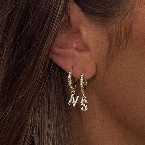 new 26 english initial letter dangle huggie hoop earrings for bling iced out hip hop a-z letters drop pendant earring gold plated ear clips, Golden
new 26 english initial letter dangle huggie hoop earrings for bling iced out hip hop a-z letters drop pendant earring gold plated ear clips, Golden