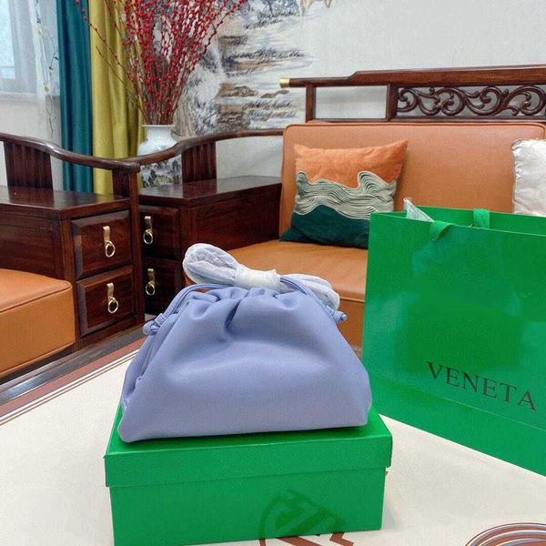 botte bag venetes pouch cloud bag small fashion women's bag small bag fold bag messenger hand bag tide f304
botte bag venetes pouch cloud bag small fashion women's bag small bag fold bag messenger hand bag tide f304