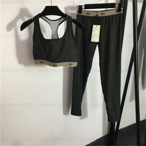designer yoga sweatsuit lady workout clothe old floral letter printed webbing waist tank with chest pads stretchy skinny bottoms summer trac
designer yoga sweatsuit lady workout clothe old floral letter printed webbing waist tank with chest pads stretchy skinny bottoms summer trac