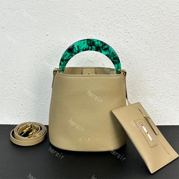 2023 new fashion luxury marn leather basket bags womens man designer summer shoulder beach tropicalia micro bag crossbody travel lady tote h
2023 new fashion luxury marn leather basket bags womens man designer summer shoulder beach tropicalia micro bag crossbody travel lady tote h