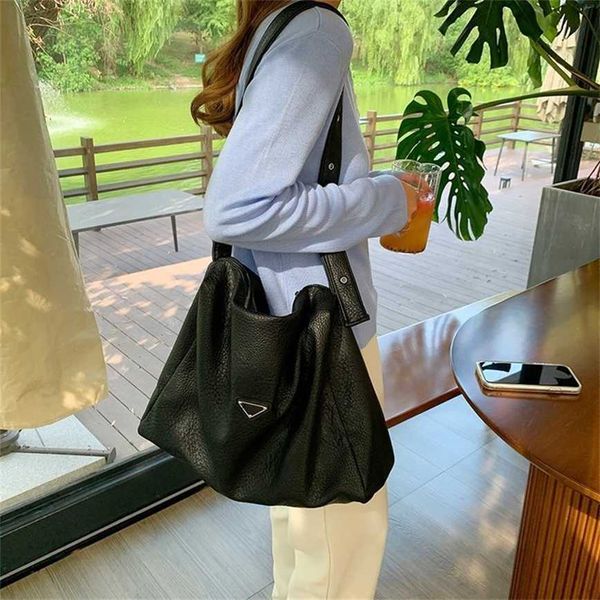 68% off 2023 new bagdesigner simple and large capacity for women's autumn new fashion shoulder commuter with foreign soft face tote bag
68% off 2023 new bagdesigner simple and large capacity for women's autumn new fashion shoulder commuter with foreign soft face tote bag