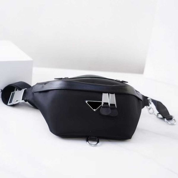 luxury designer packs bag women men triangle bumbags fashion body shoulder waist bags temperament p bum cross fanny pack hqp3006, Silver
luxury designer packs bag women men triangle bumbags fashion body shoulder waist bags temperament p bum cross fanny pack hqp3006, Silver