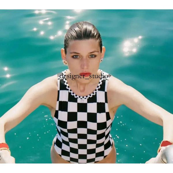 womens one piece swimsuit paris rhinestone designer bathing suit swimwear summer beach clothing, White;black
womens one piece swimsuit paris rhinestone designer bathing suit swimwear summer beach clothing, White;black