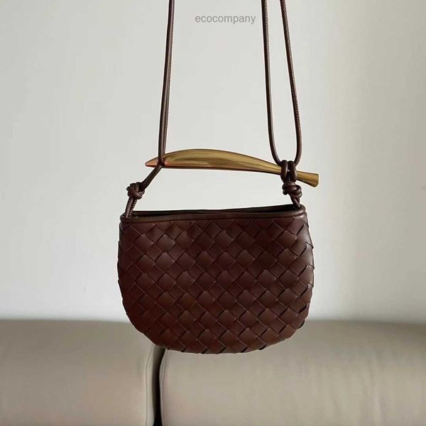 woven 2023 designer fashion sardine new bag handbag cowhide women's handle single shoulder oblique straddle handheld sp2h
woven 2023 designer fashion sardine new bag handbag cowhide women's handle single shoulder oblique straddle handheld sp2h