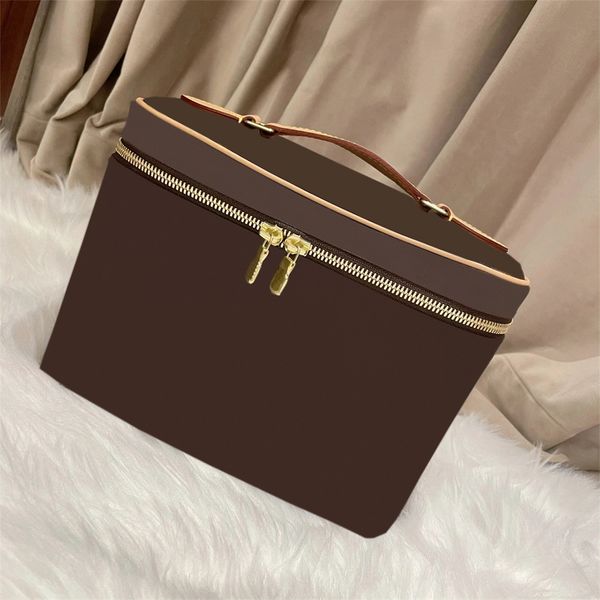 cosmetic bags cases womens card holders coin purses wallets pochette accessories bag toiletry kits stuff sacks key totes clutch messnger han
cosmetic bags cases womens card holders coin purses wallets pochette accessories bag toiletry kits stuff sacks key totes clutch messnger han