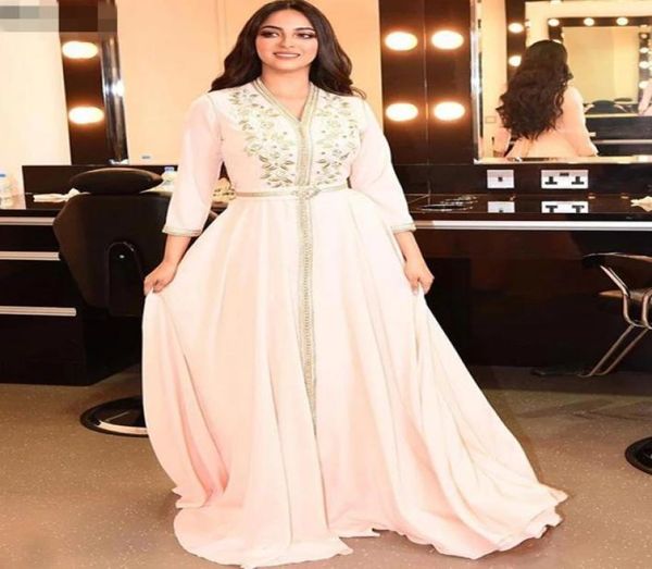 elegant pearl pink moroccan kaftan evening dresses v neck long prom dress 2020 embroidery aline full sleeve arabic muslim formal 5314377, Black;red
elegant pearl pink moroccan kaftan evening dresses v neck long prom dress 2020 embroidery aline full sleeve arabic muslim formal 5314377, Black;red