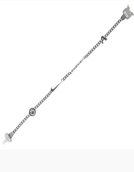2019 1017 alyx studio logo metal chain necklace bracelet belts men women hip hop outdoor street accessories festival gift shi8500935, Golden;silver
2019 1017 alyx studio logo metal chain necklace bracelet belts men women hip hop outdoor street accessories festival gift shi8500935, Golden;silver