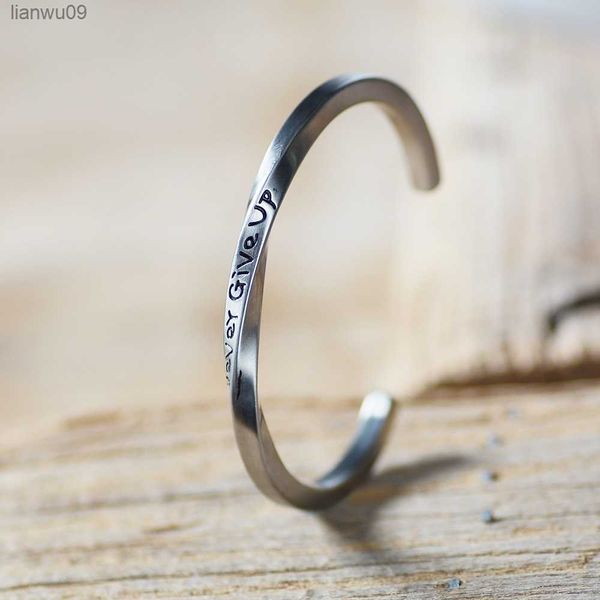 never give up lettering alloy wring bracelet men's and women's retro bracelet l230704, Black
never give up lettering alloy wring bracelet men's and women's retro bracelet l230704, Black