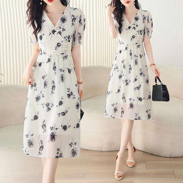 title elegant chiffon dress for women summer floral mothers temperament short sleeve midi, Black;gray
title elegant chiffon dress for women summer floral mothers temperament short sleeve midi, Black;gray