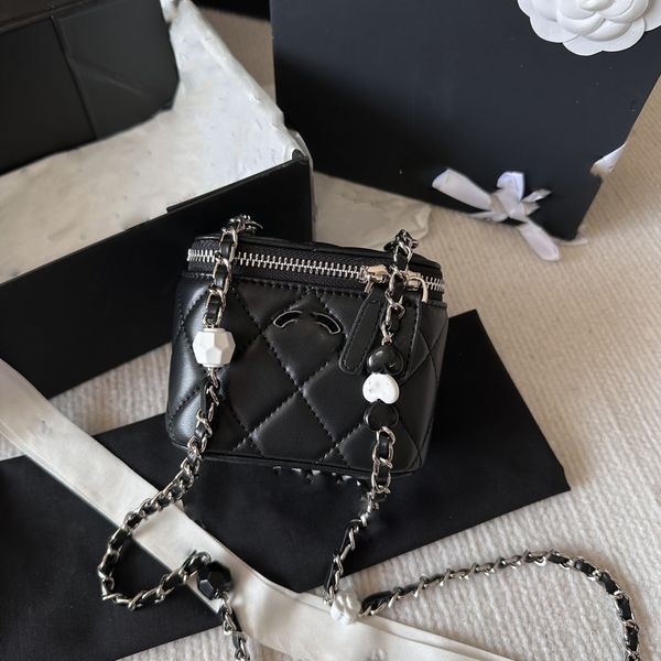 designer crossbody bag luxurys handbags shoulder bag chain with heart-shaped pendant and ball genuine leather material small womens coin bag
designer crossbody bag luxurys handbags shoulder bag chain with heart-shaped pendant and ball genuine leather material small womens coin bag