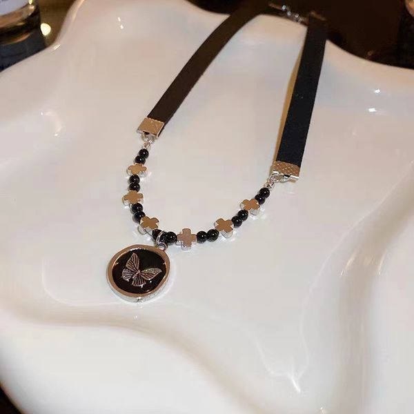 leather necklace fashion collarbone chain korean temperament niche neckchain accessories, Black
leather necklace fashion collarbone chain korean temperament niche neckchain accessories, Black
