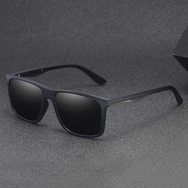 2023 new outdoor driving personalized full frame fashion trend sunshade classic sunglasses, White;black
2023 new outdoor driving personalized full frame fashion trend sunshade classic sunglasses, White;black