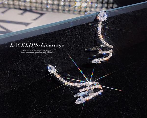 fashion niche back design sense serpentine zircon earrings ear bone clip light luxury integrated women clipon jewelry clipon s6132112, Silver
fashion niche back design sense serpentine zircon earrings ear bone clip light luxury integrated women clipon jewelry clipon s6132112, Silver