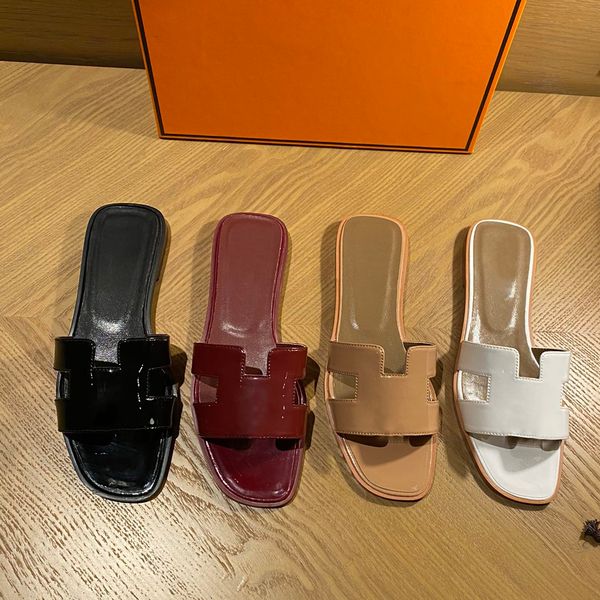 designer sandal fashion oran sandals thick sole slipper brand women slide sandal with lnterlocking indoor home lovely sunny beach man woman, Black
designer sandal fashion oran sandals thick sole slipper brand women slide sandal with lnterlocking indoor home lovely sunny beach man woman, Black