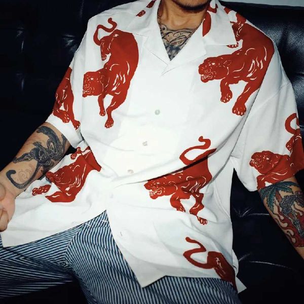 men's casual shirts street retro all-match short-sleeved shirt men's 2023 american style hiphop personality black panther print lo, White;black
men's casual shirts street retro all-match short-sleeved shirt men's 2023 american style hiphop personality black panther print lo, White;black