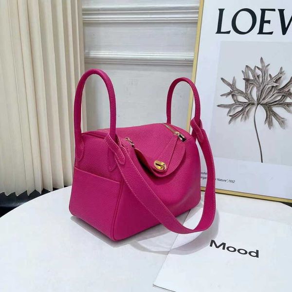 luxury hemrres tote bag new h 2023 family togo layer cow leather lindys bag doctor medicine portable shoulder women ahqg
luxury hemrres tote bag new h 2023 family togo layer cow leather lindys bag doctor medicine portable shoulder women ahqg