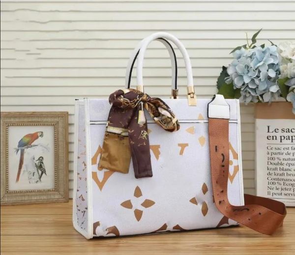 2023 designers bag tote bag onthego handbag tote women shoulder crossbodybag ladies monograms ribbons wallet on the go tote fashion shopping
2023 designers bag tote bag onthego handbag tote women shoulder crossbodybag ladies monograms ribbons wallet on the go tote fashion shopping