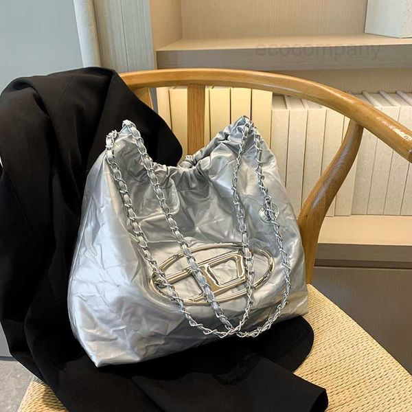 designer diesels d bag popular women large capacity 2023 new summer versatile chain shoulder bucket commuting tote svwk
designer diesels d bag popular women large capacity 2023 new summer versatile chain shoulder bucket commuting tote svwk