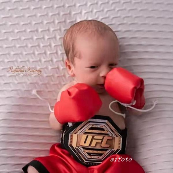 keepsakes baby boxer red robe and pants set sanda fight boxing glove shorts for born pography props accessories infant po 230720
keepsakes baby boxer red robe and pants set sanda fight boxing glove shorts for born pography props accessories infant po 230720