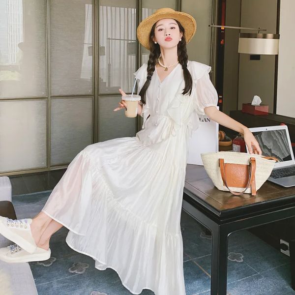 summer butterfly fungus edge white fairy dress to show thin temperament female skirt, Black;gray
summer butterfly fungus edge white fairy dress to show thin temperament female skirt, Black;gray