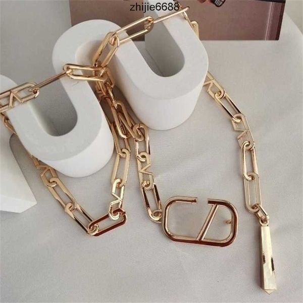 belts metal chain belt letter belts women fashion versatile light luxury waist chains men designer belt, Black;brown
belts metal chain belt letter belts women fashion versatile light luxury waist chains men designer belt, Black;brown