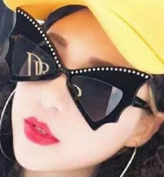 new cat eye women sunglasses tinted color lens men vintage shaped sun glasses female eyewear blue sunglasses brand designer, White;black
new cat eye women sunglasses tinted color lens men vintage shaped sun glasses female eyewear blue sunglasses brand designer, White;black
