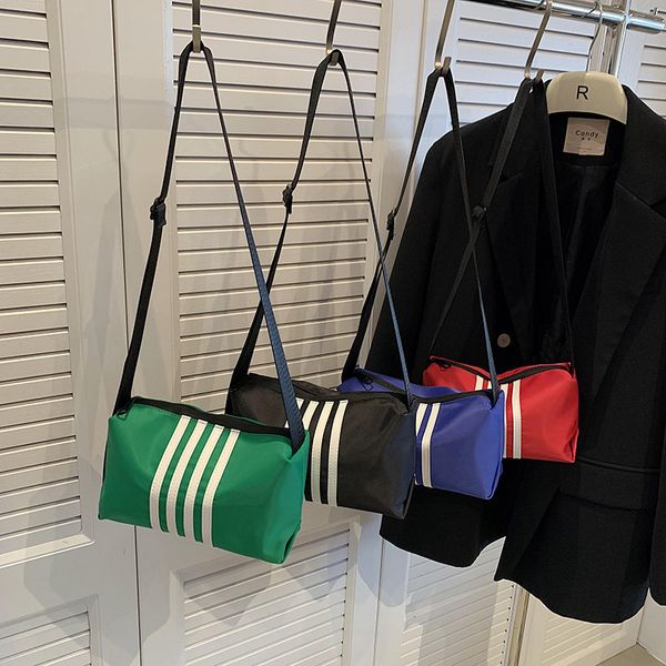 ins boys girls striped handbags fashion children family travel lightweight oxford fabric one shoulder bags kids cross-body mobile phone bag, Black
ins boys girls striped handbags fashion children family travel lightweight oxford fabric one shoulder bags kids cross-body mobile phone bag, Black